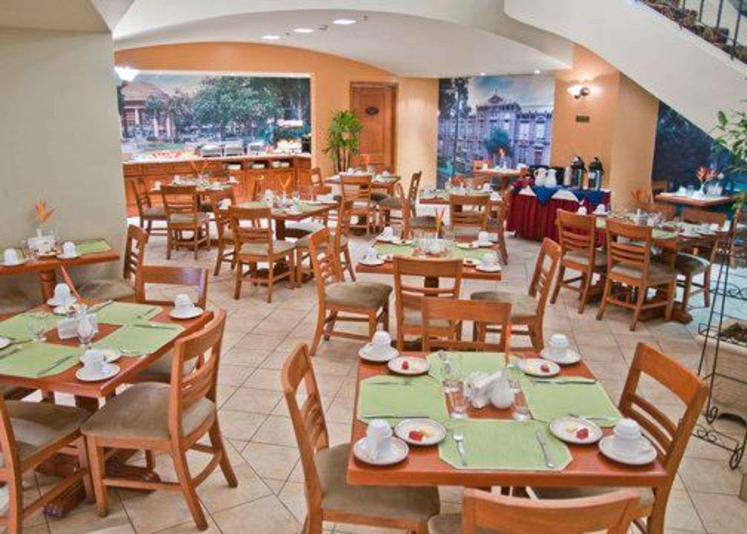 Sleep Inn Paseo Las Damas San José Exteriör bild